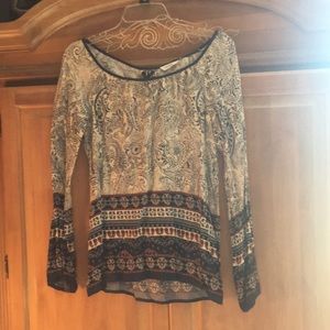 Long sleeved blouse